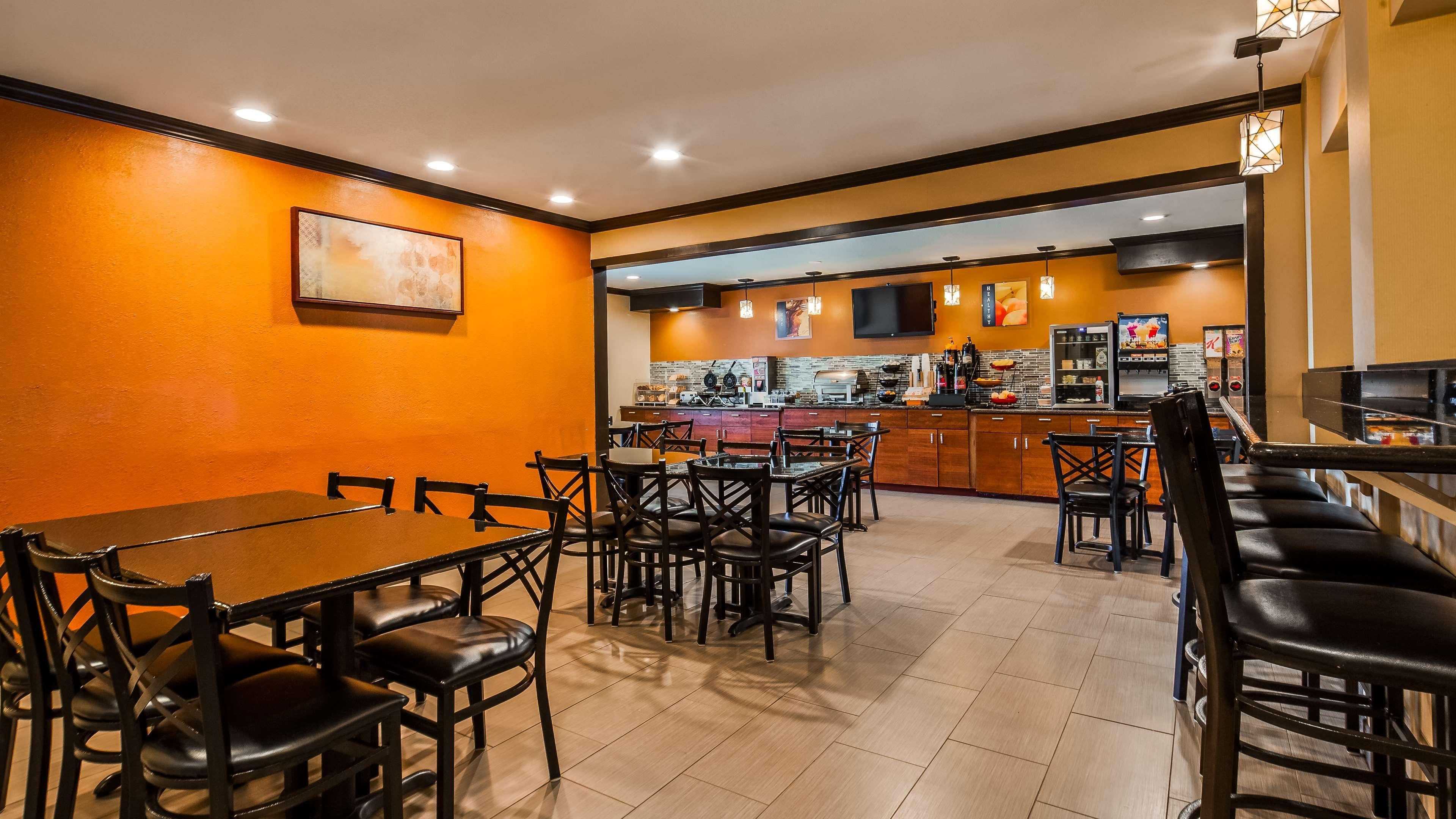 Best Western Plus Twin View Inn And Suites Redding Exteriér fotografie