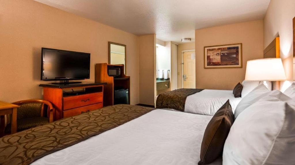 Best Western Plus Twin View Inn And Suites Redding Exteriér fotografie