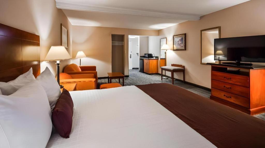 Best Western Plus Twin View Inn And Suites Redding Exteriér fotografie