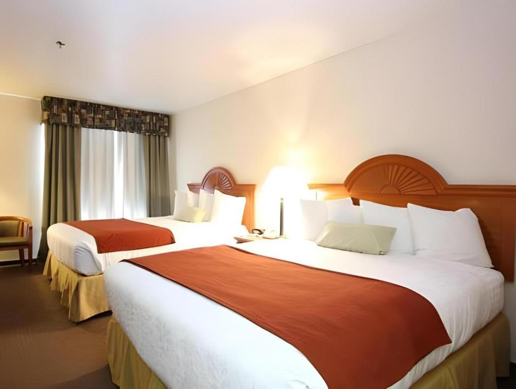 Best Western Plus Twin View Inn And Suites Redding Exteriér fotografie
