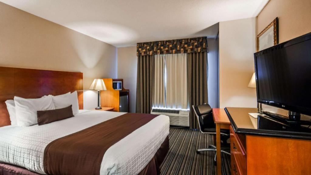 Best Western Plus Twin View Inn And Suites Redding Exteriér fotografie