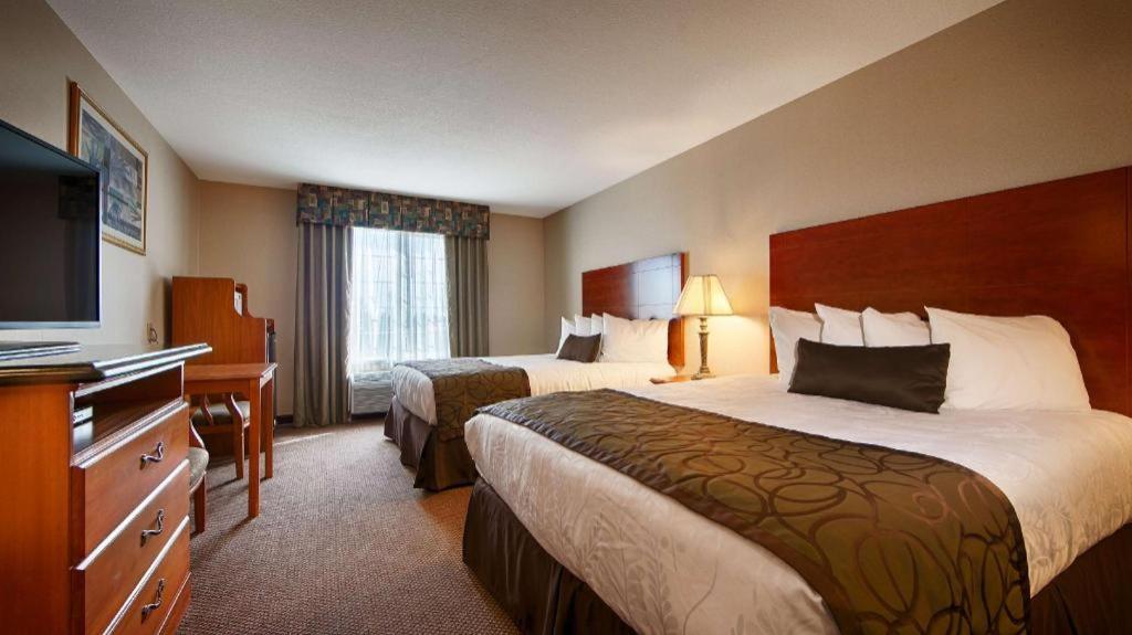 Best Western Plus Twin View Inn And Suites Redding Exteriér fotografie